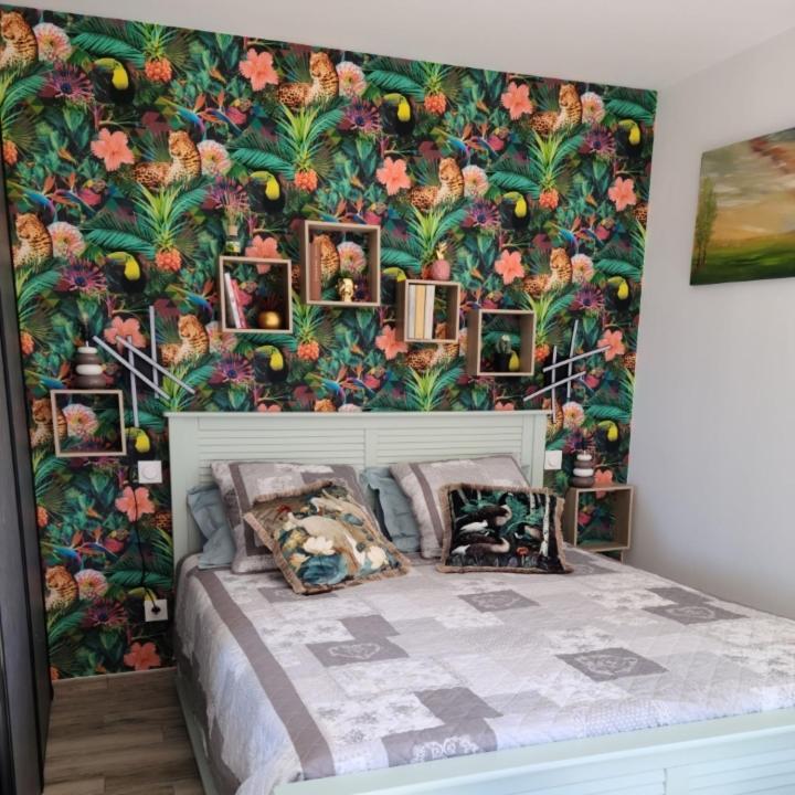 Les Papillons D'Uzes Bed & Breakfast Saint-Laurent-la-Vernede ภายนอก รูปภาพ