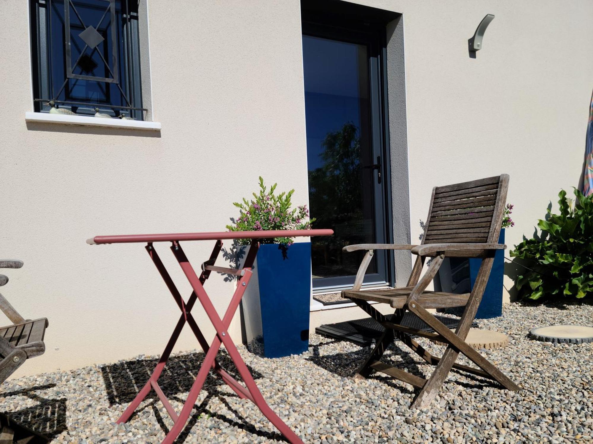 Les Papillons D'Uzes Bed & Breakfast Saint-Laurent-la-Vernede ภายนอก รูปภาพ